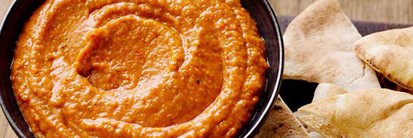 Hummus De Pimientos Asados